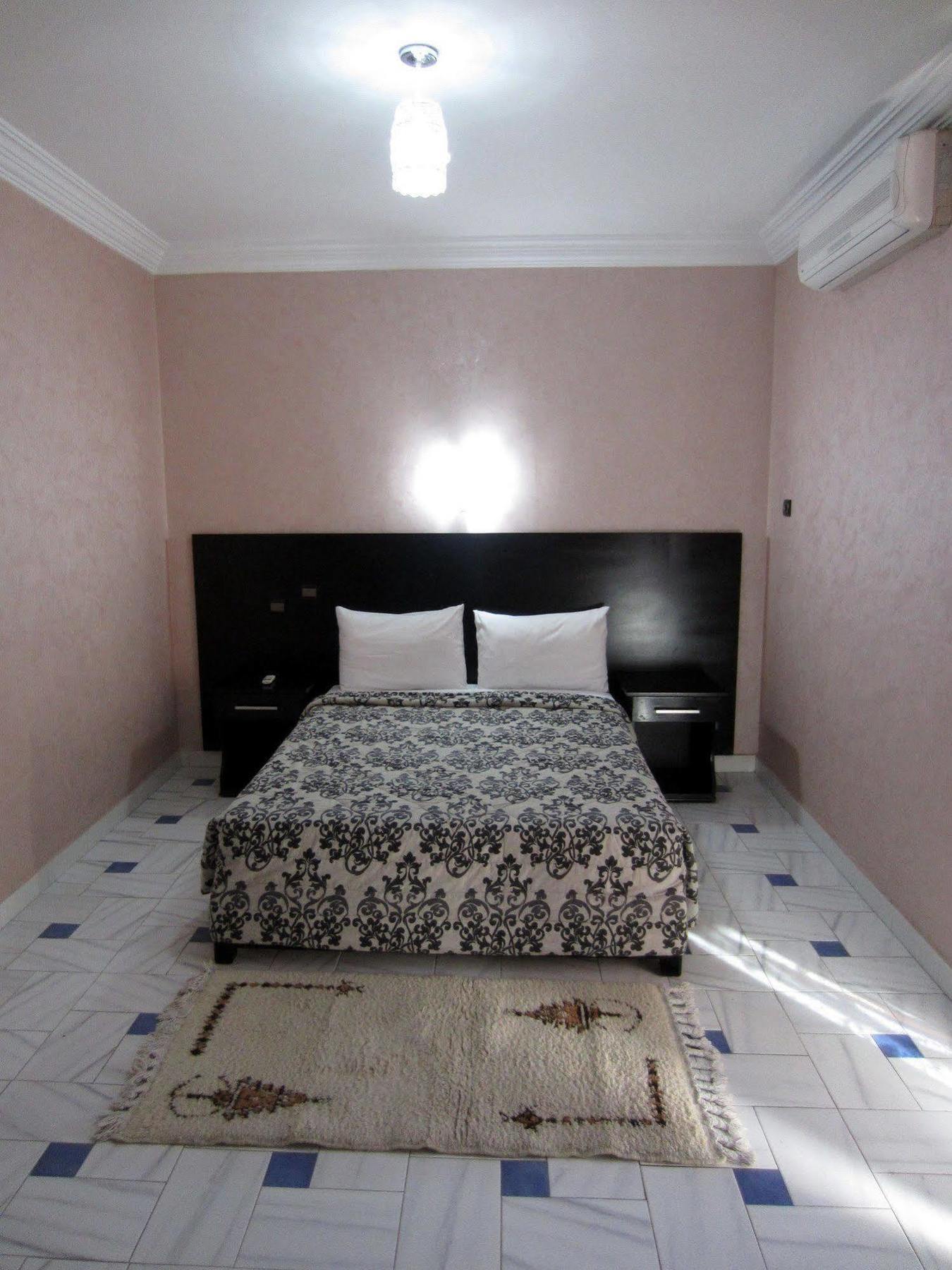 Marrakech Hotel Residence มาร์ราเกช ภายนอก รูปภาพ